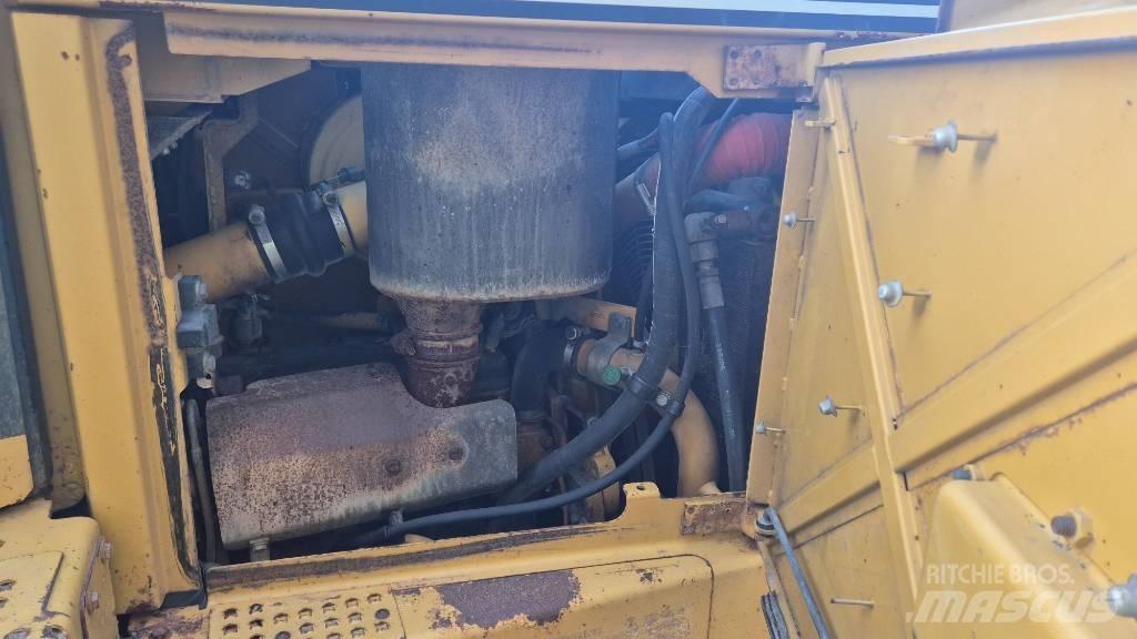 CAT D 6 R LGP Bouteurs sur chenilles