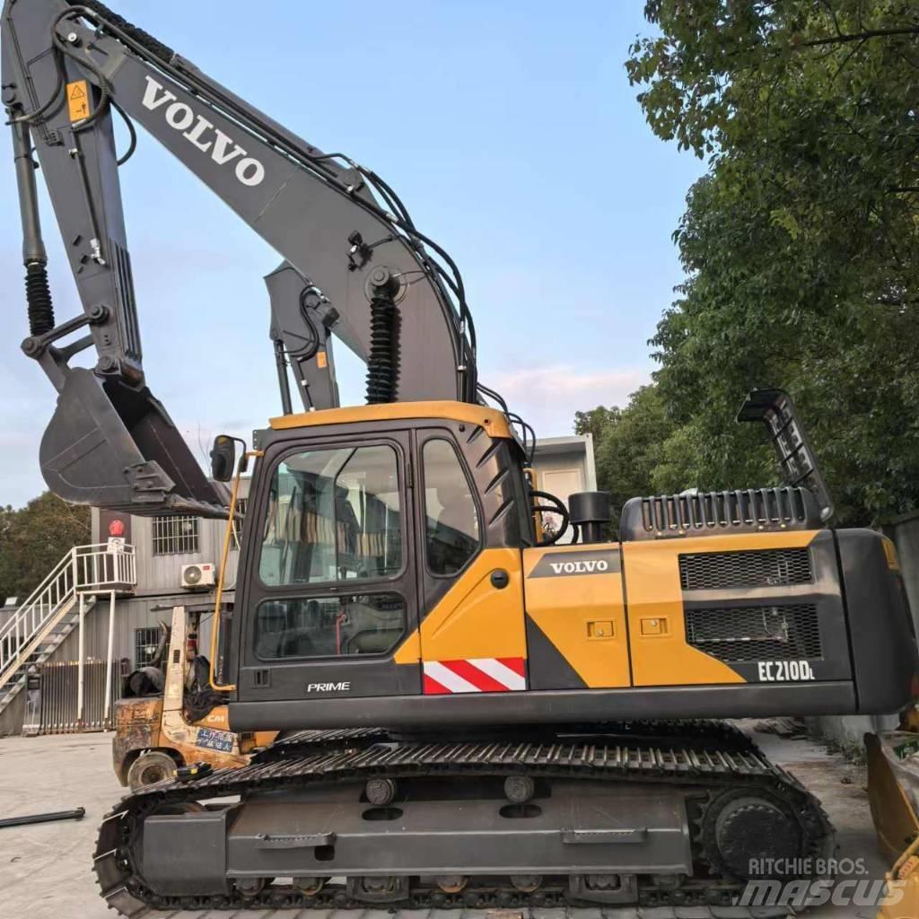 Volvo EC 210 B LC Pelle sur chenilles