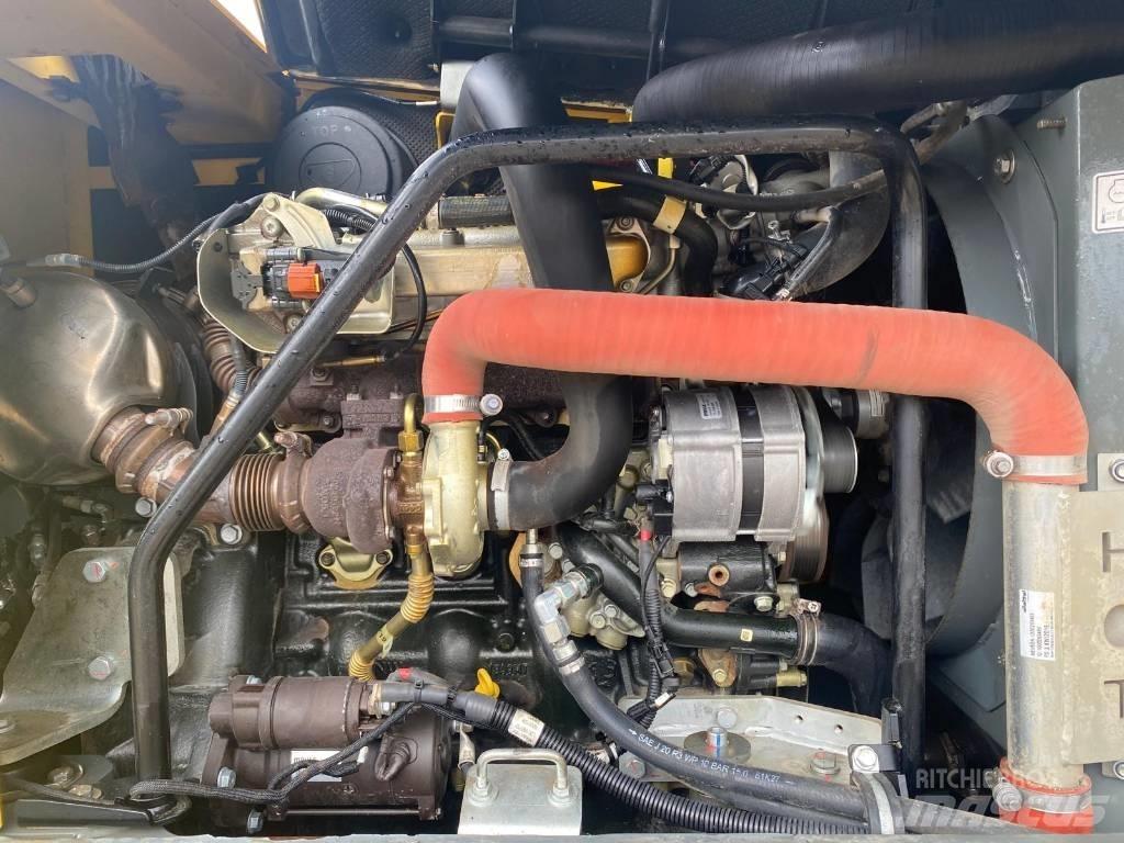 Wacker Neuson EW 100 Pelle sur pneus