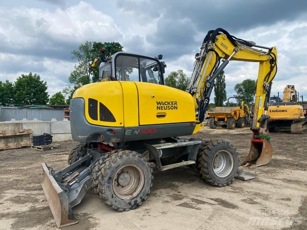Wacker Neuson EW 100 Pelle sur pneus