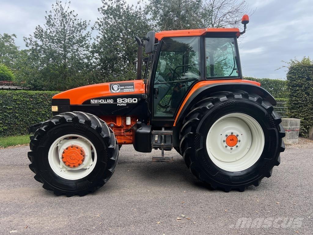 Ford 8360 DT Tracteur