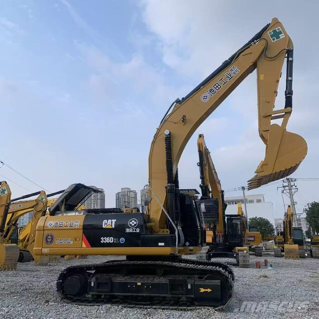 CAT 336 D Pelle sur chenilles