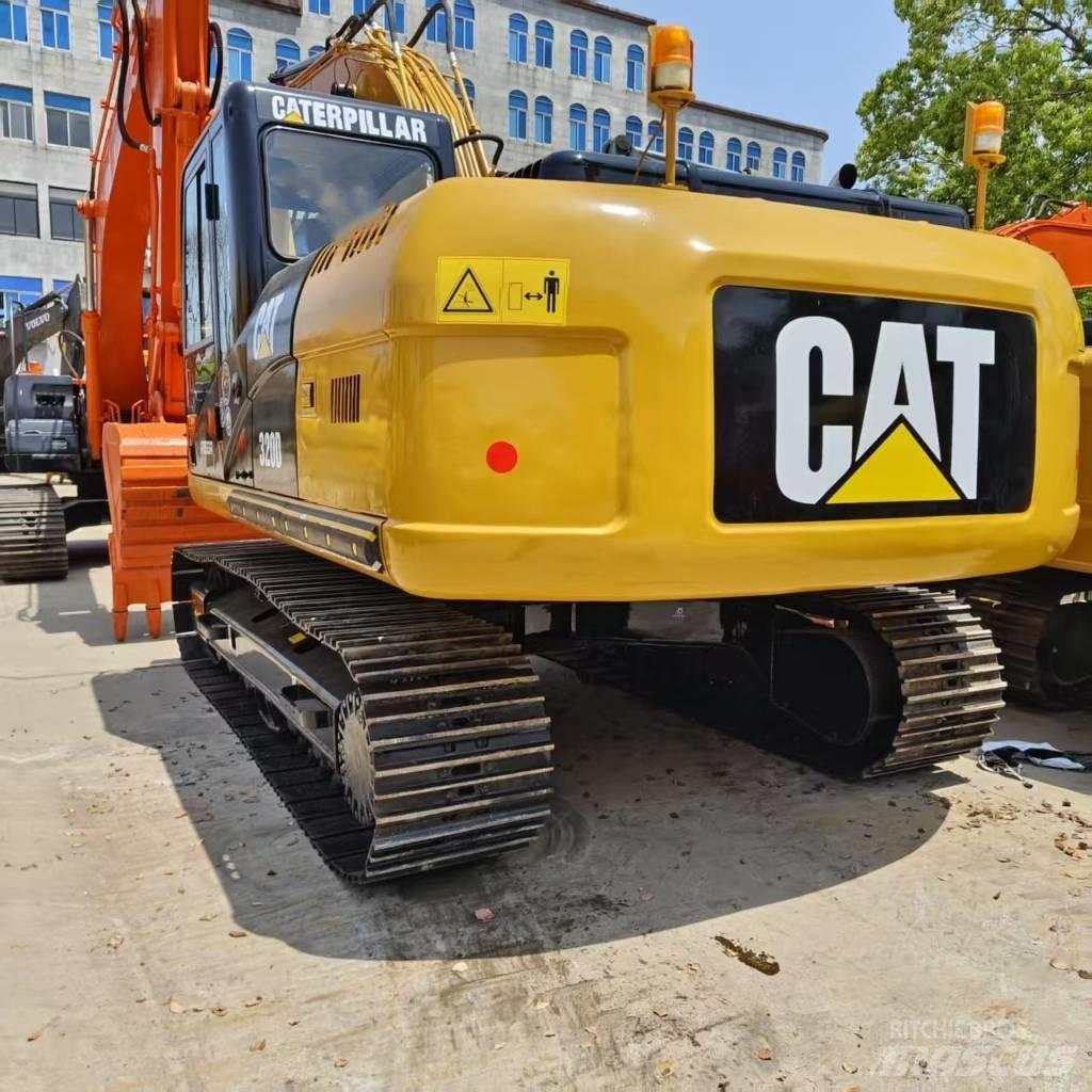 CAT 320 D Pelle sur chenilles