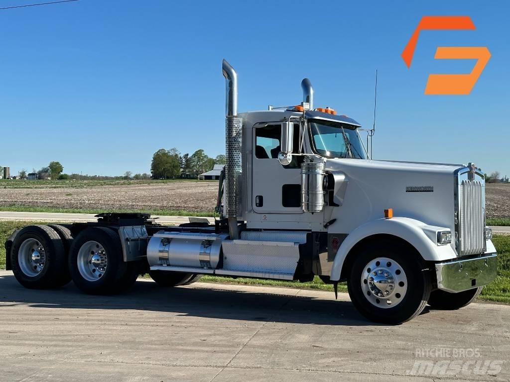 Kenworth W900 Tracteur routier
