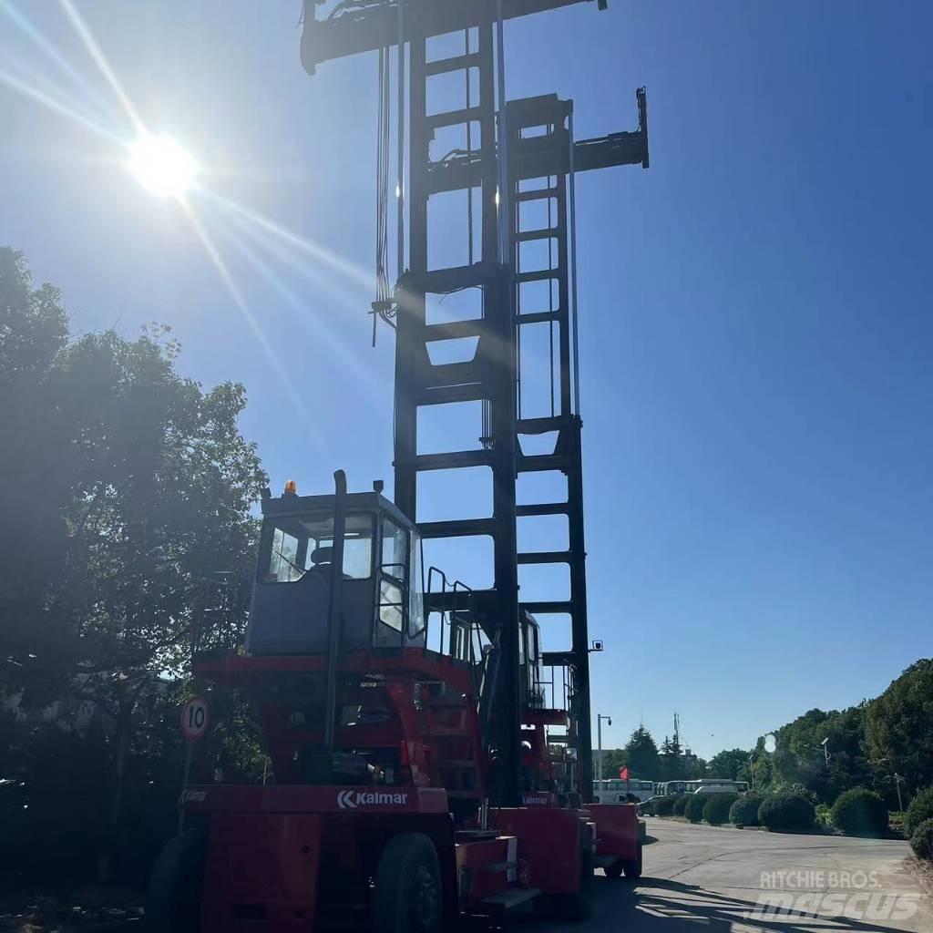 Kalmar DCE 80-45 E7 Chariot à mât rétractable