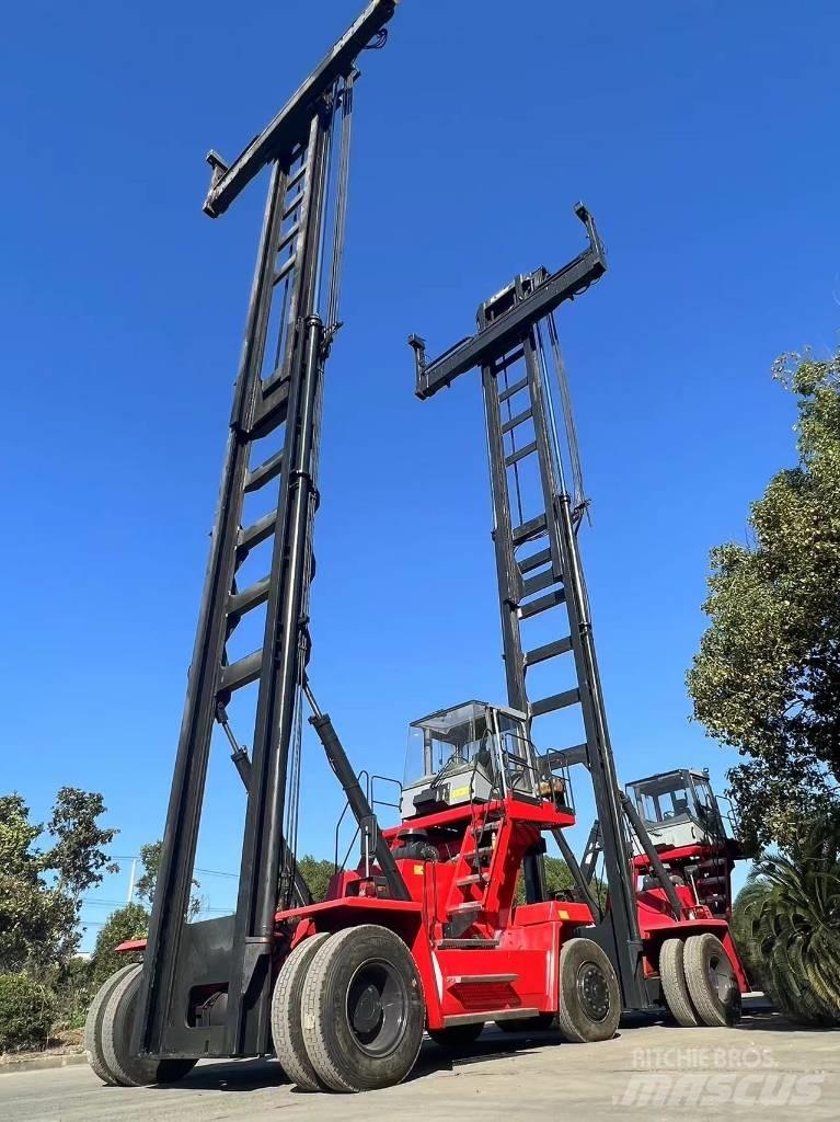 Kalmar DCE 80-45 E7 Chariot à mât rétractable