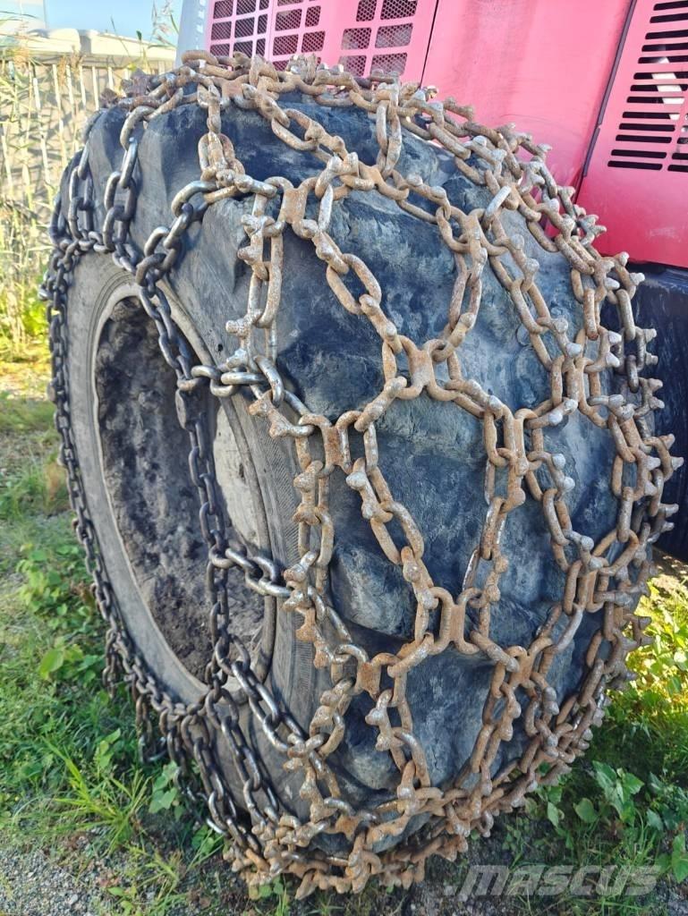 Valmet 911.4 Abatteuse
