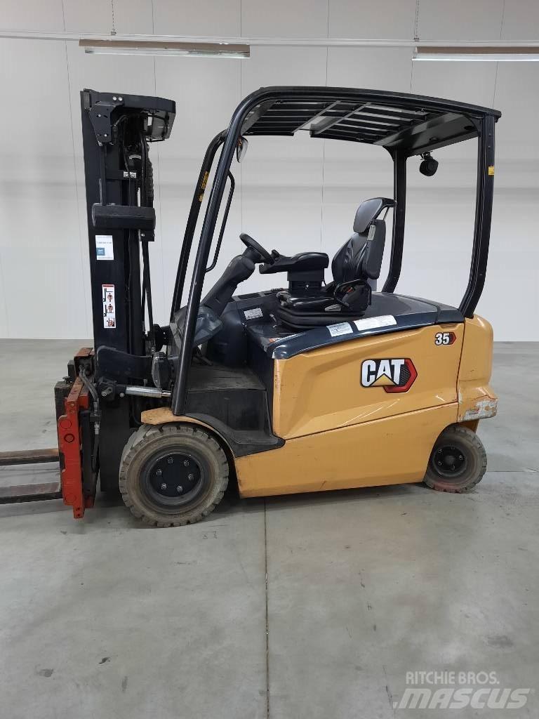 CAT EP35N Chariots élévateurs électriques