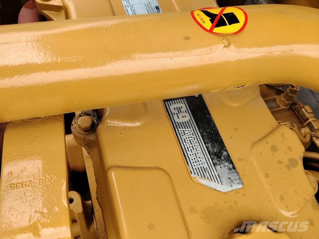 CAT 330 D Pelle sur chenilles