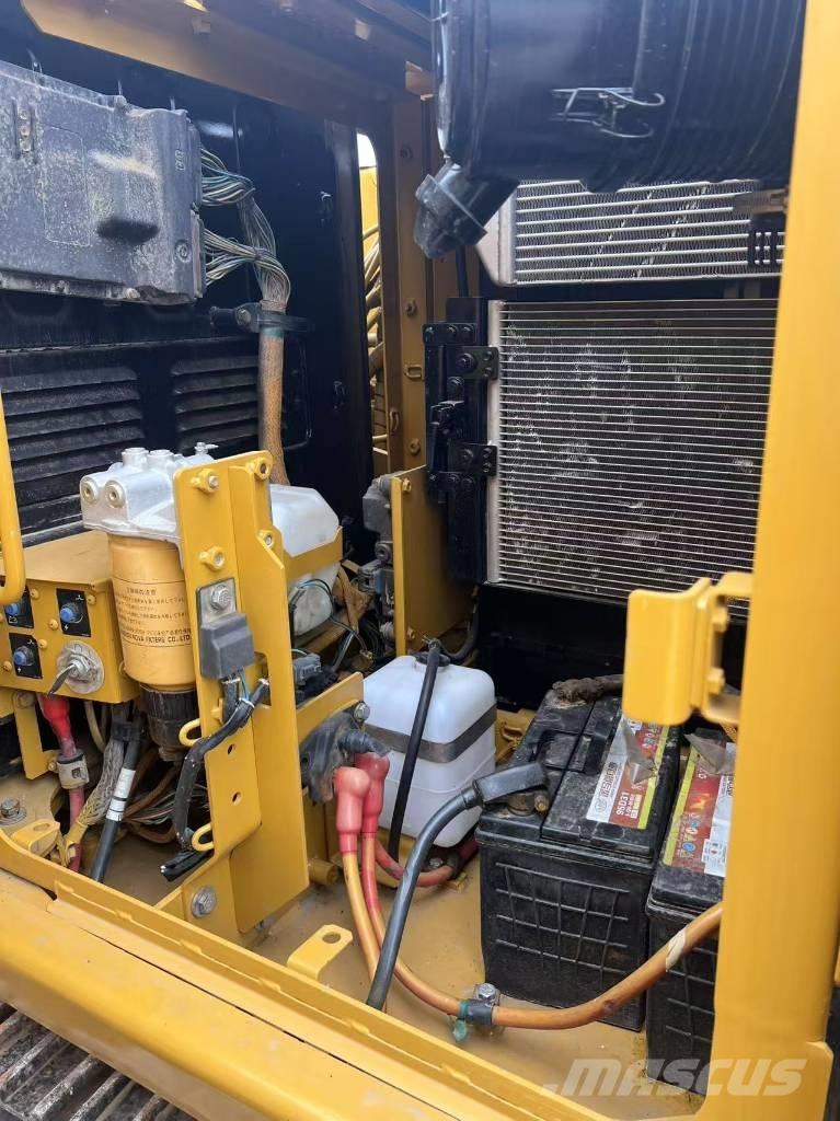 CAT 312D2GC Pelle sur chenilles