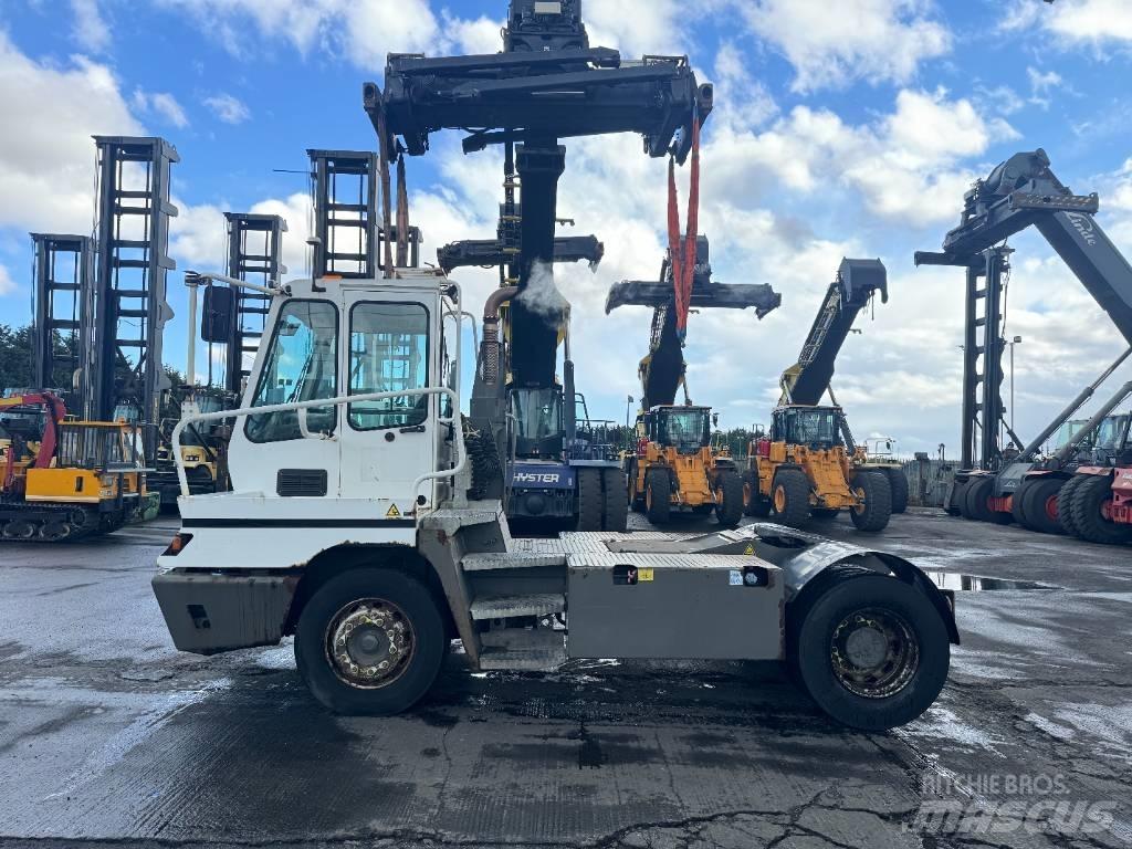 Terberg YT 222 Tracteur de manœuvre