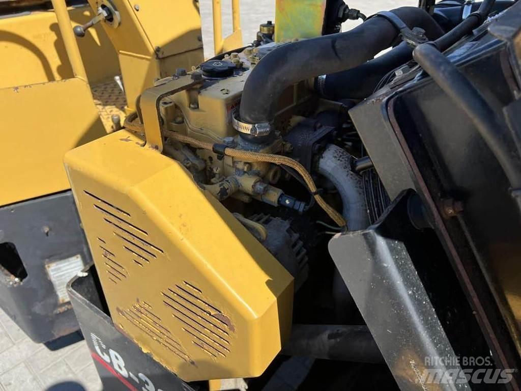 CAT CB 334E Rouleaux tandem