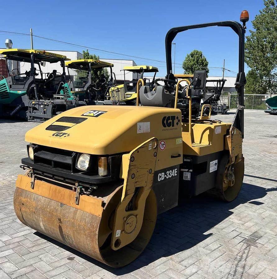CAT CB 334E Rouleaux tandem