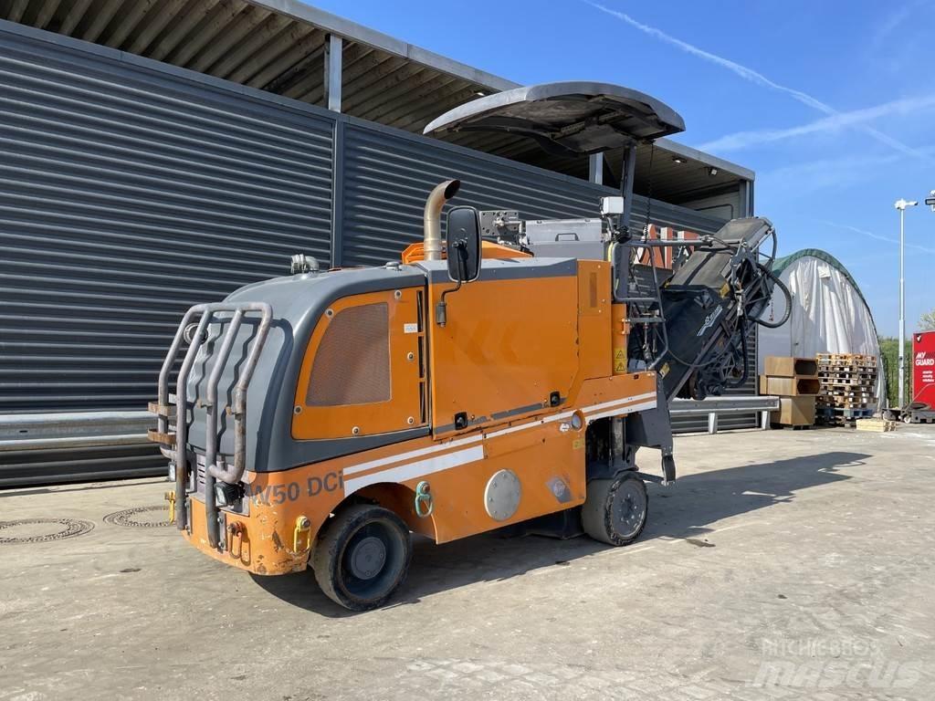 Wirtgen W 50 DCI Fraiseuse à froid