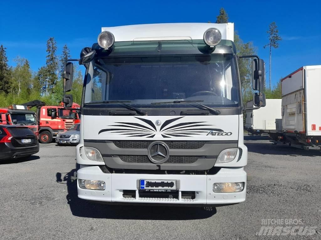 Mercedes-Benz Atego Camion Fourgon