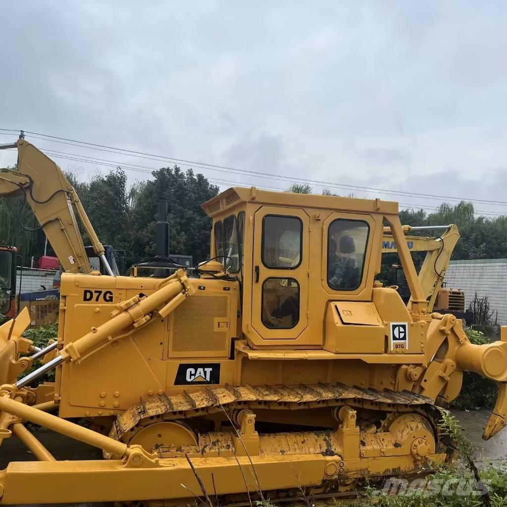 CAT D 7 G Bouteurs sur chenilles