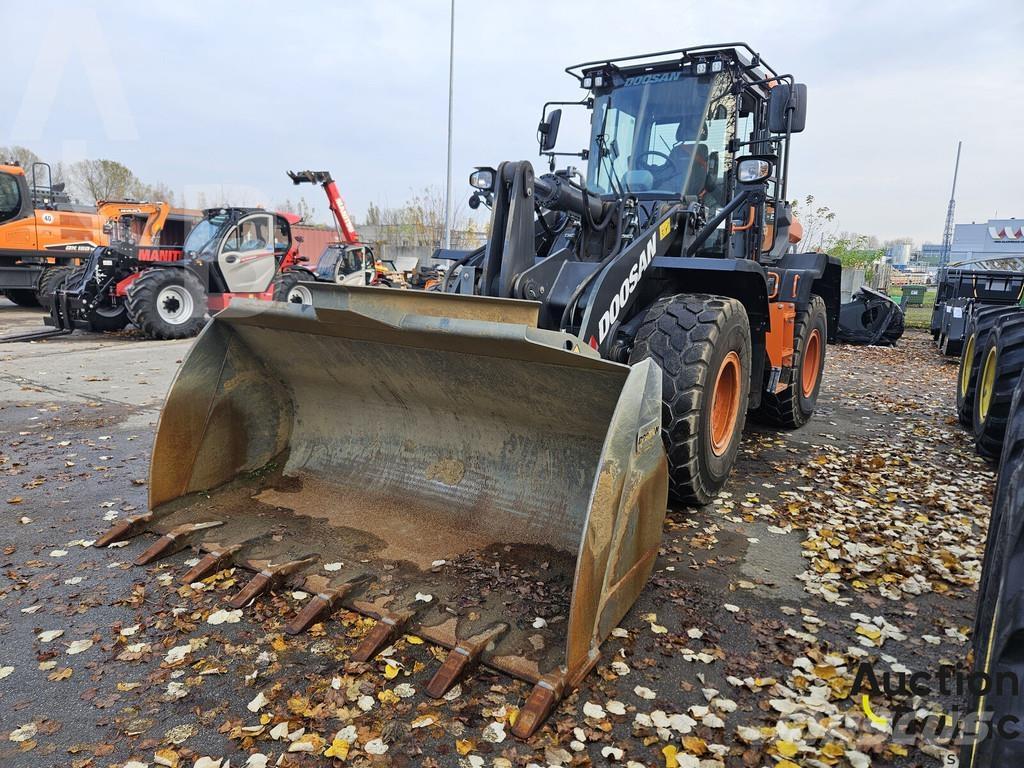 Doosan DL280-7 Chargeuse sur pneus