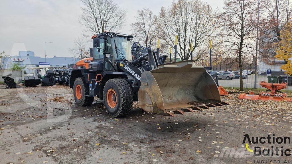 Doosan DL280-7 Chargeuse sur pneus