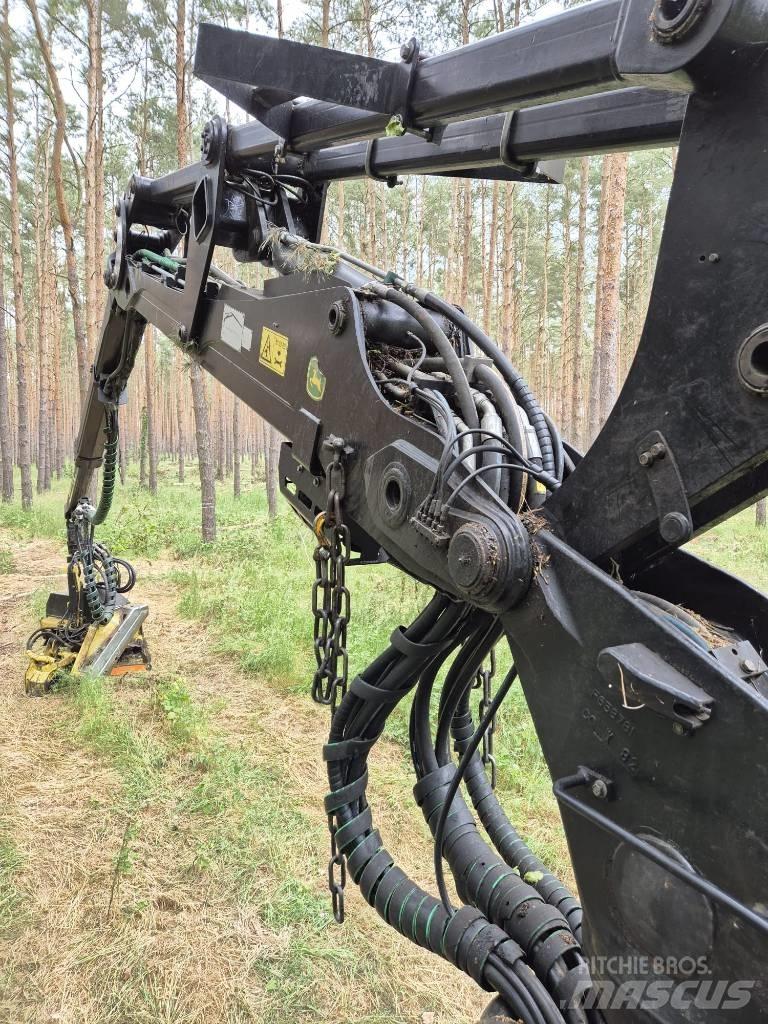 John Deere 1270 G Abatteuse