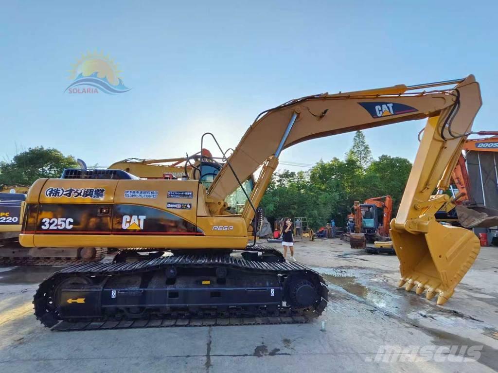 CAT 325 C Pelle sur chenilles