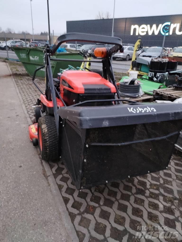 Kubota GZD 21 Tondeuses montées