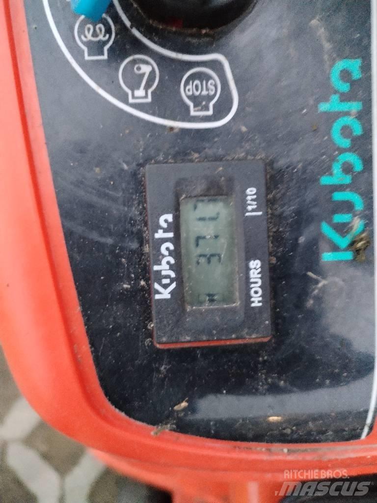 Kubota GZD 21 Tondeuses montées