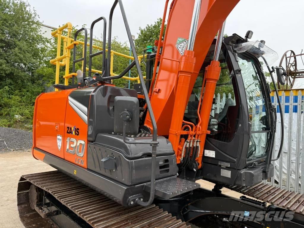 Hitachi ZX130-7 Pelle sur chenilles