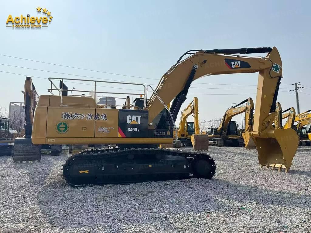 CAT 349 D2 Pelle sur chenilles
