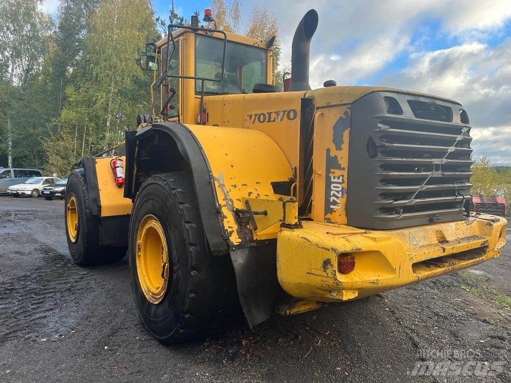 Volvo L 220 E Chargeuse sur pneus