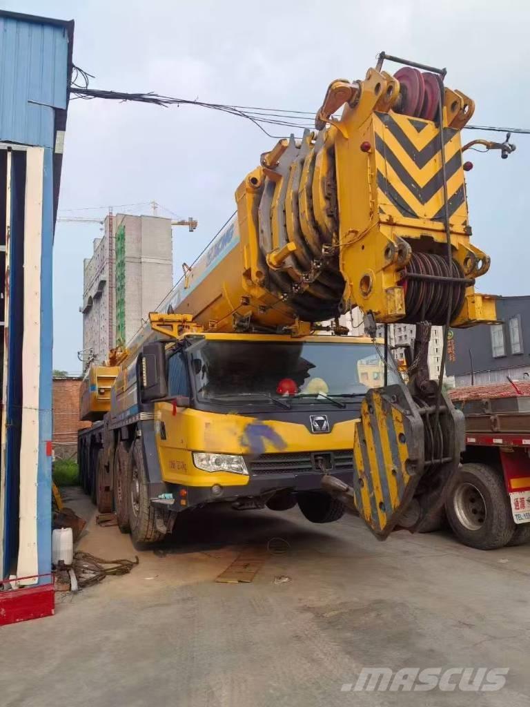 XCMG XCA300 Grues tout terrain