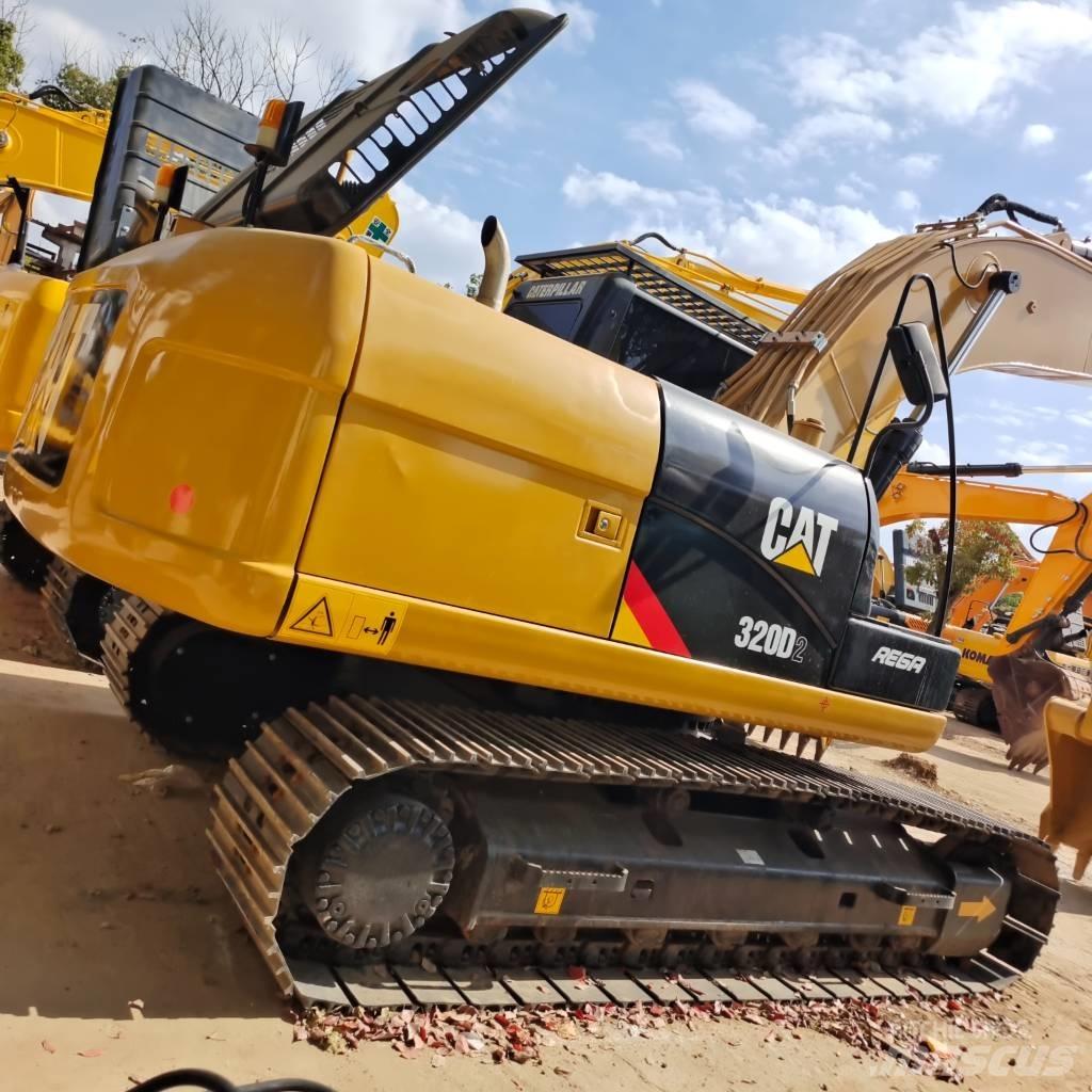 CAT 320 D Pelle sur chenilles
