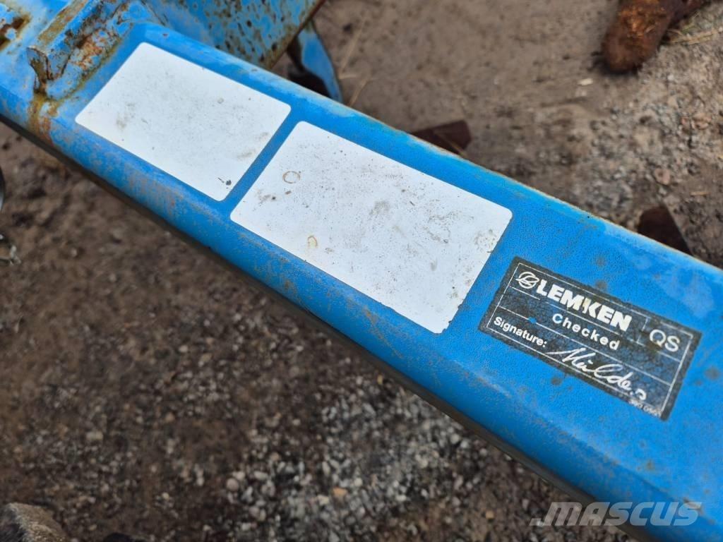 Lemken Smaragd 9 Déchaumeur, cultivateur