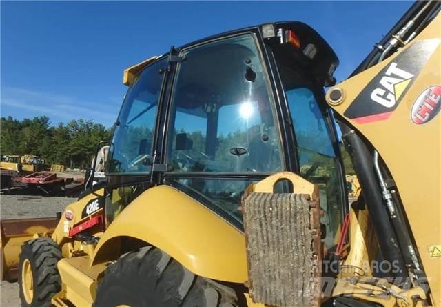 CAT 420 E Tractopelle