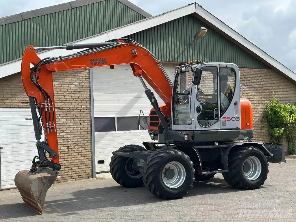 Neuson 9503 Mini pelle 7t-12t