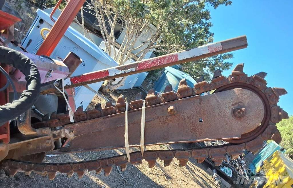 Ditch Witch 3700 DD Trancheuse