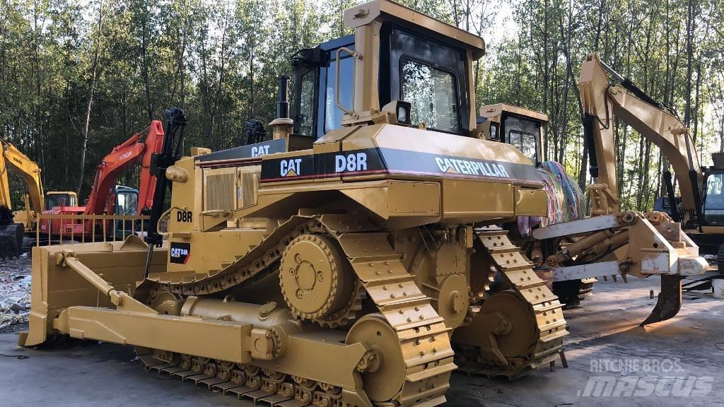 CAT D 8 R Bouteurs sur chenilles