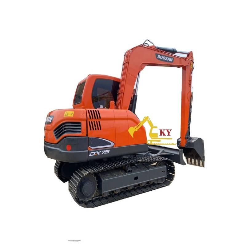 Doosan DX 75-9 Pelle sur chenilles