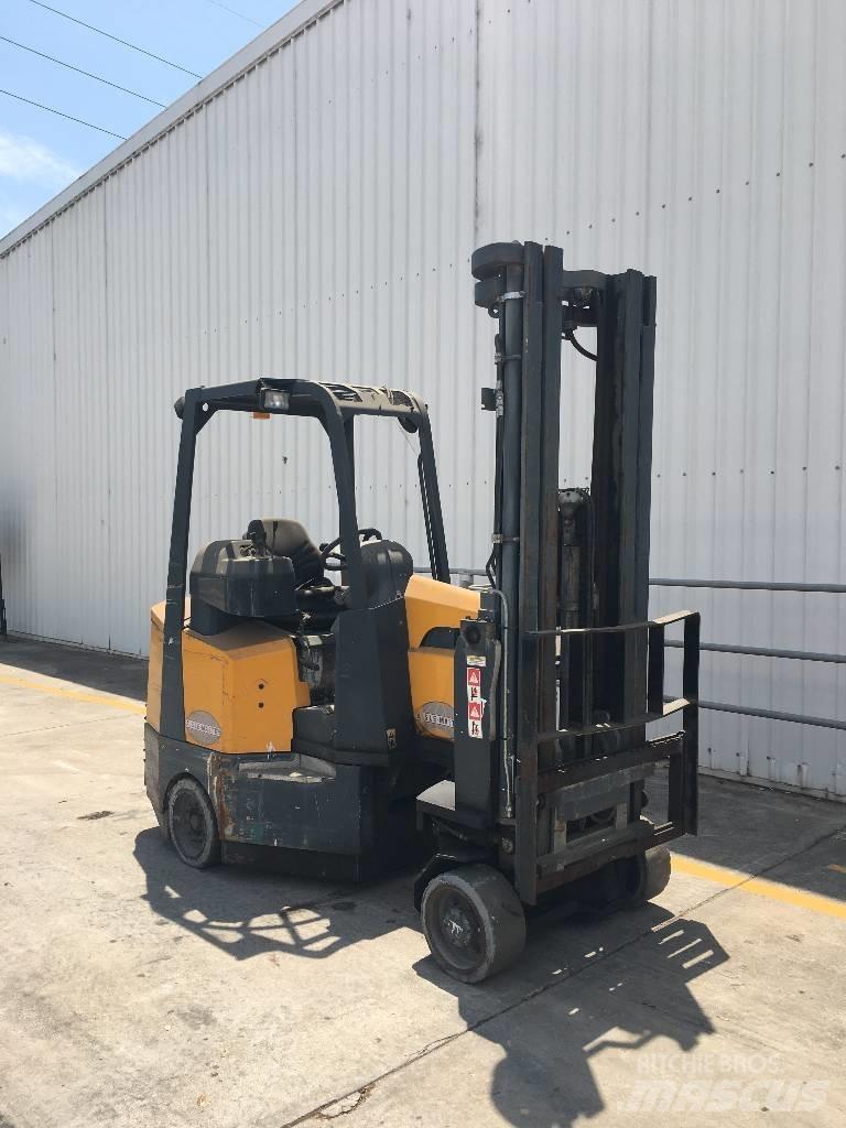 Aisle-Master 20SE Chariot élévateur étroit