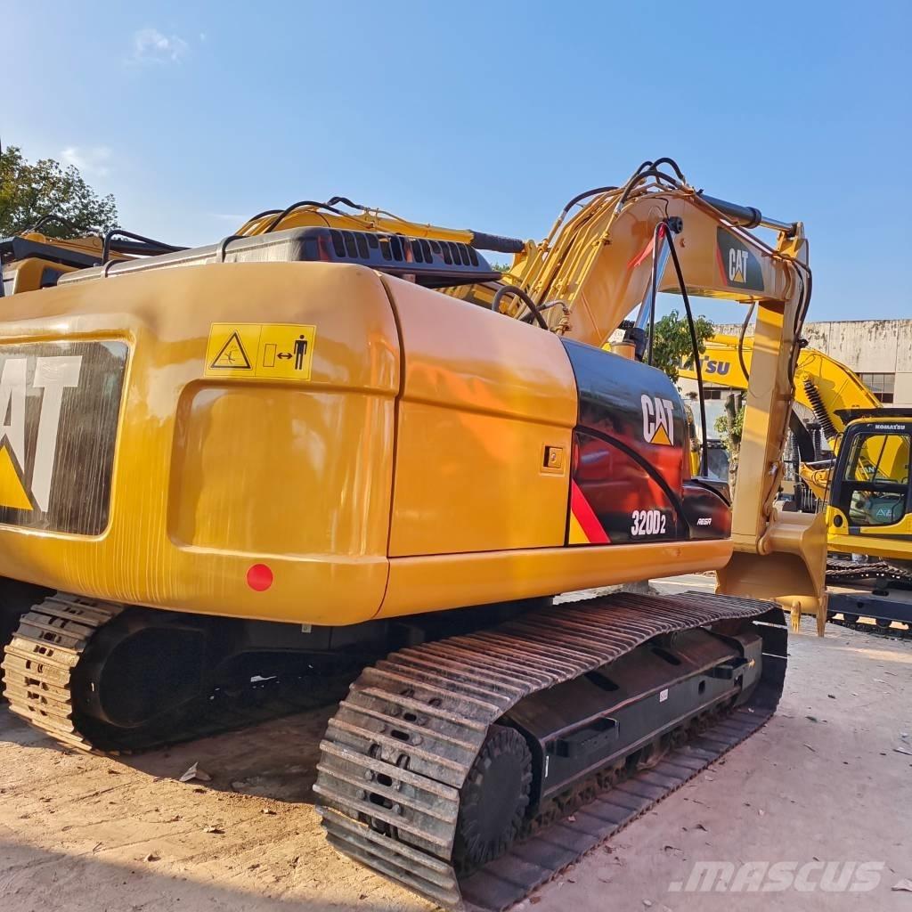 CAT 320 D Pelle sur chenilles