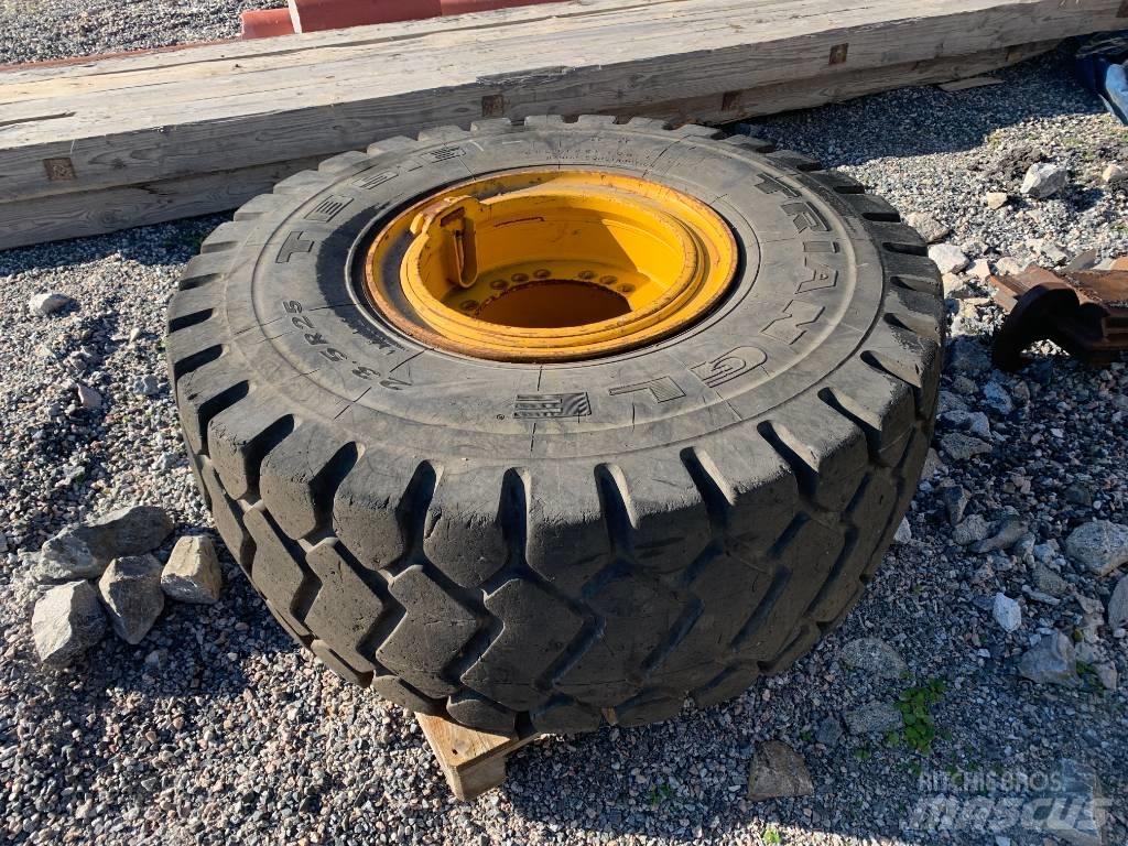 Volvo L120-L90 Pneus, roues et jantes