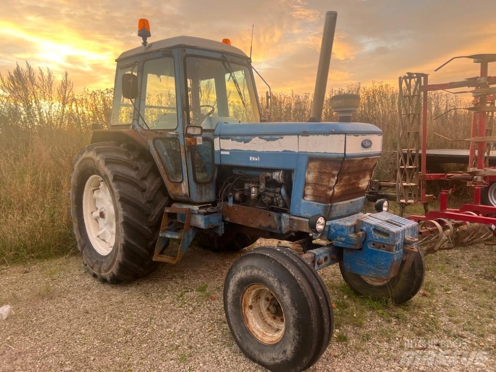 Ford TW 15 Tracteur