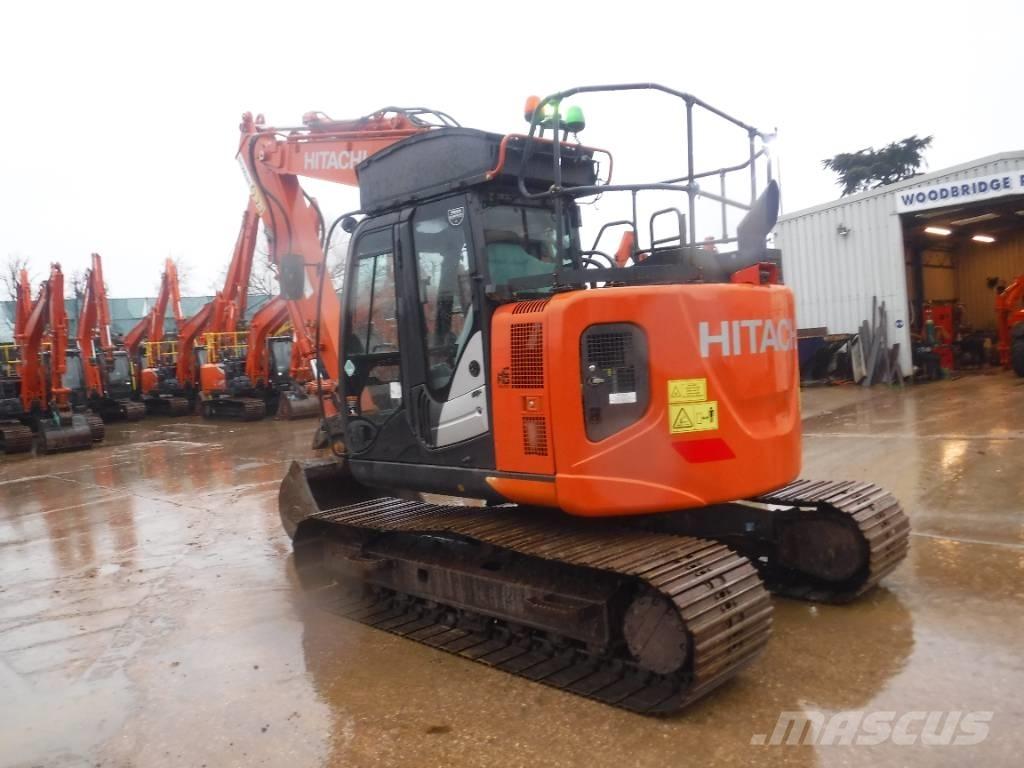 Hitachi ZX 135 US-6 Pelle sur chenilles