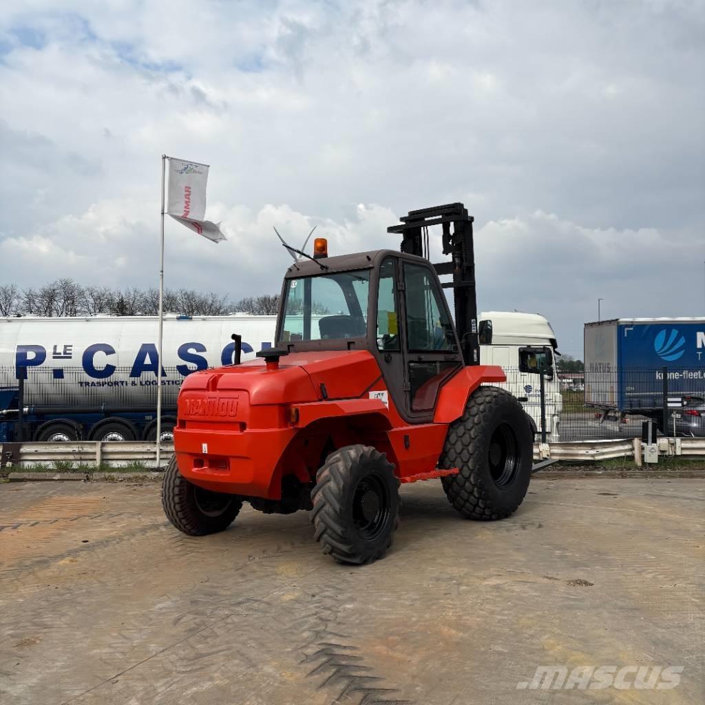 Manitou M 30.4 Chariot tout terrain
