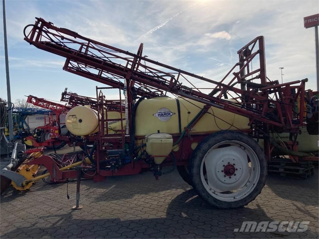 Hardi TZY 2400 Pulvérisateurs traînés