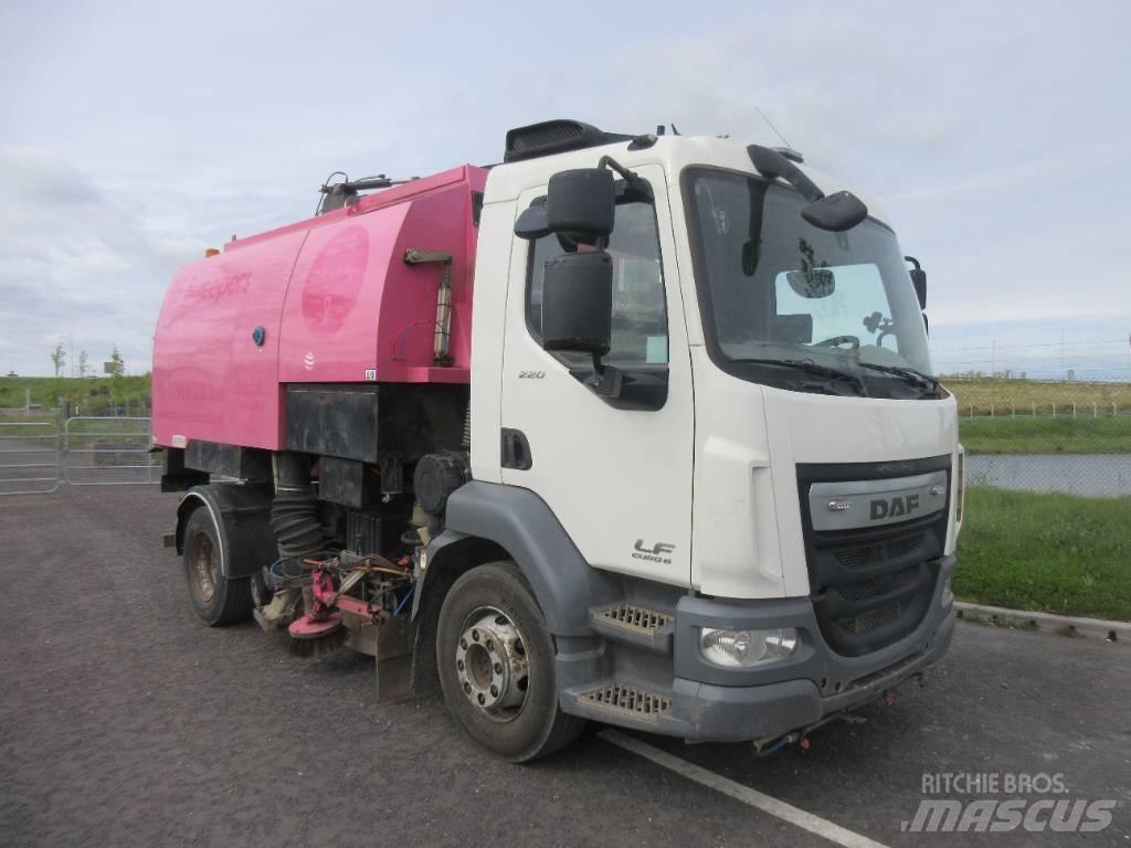 DAF 55.220 Camion balayeur