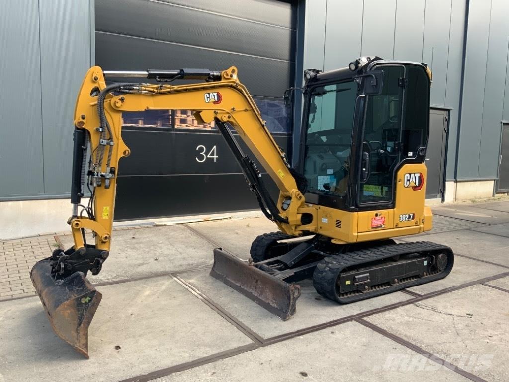 CAT 302.7 CR Mini pelle < 7t