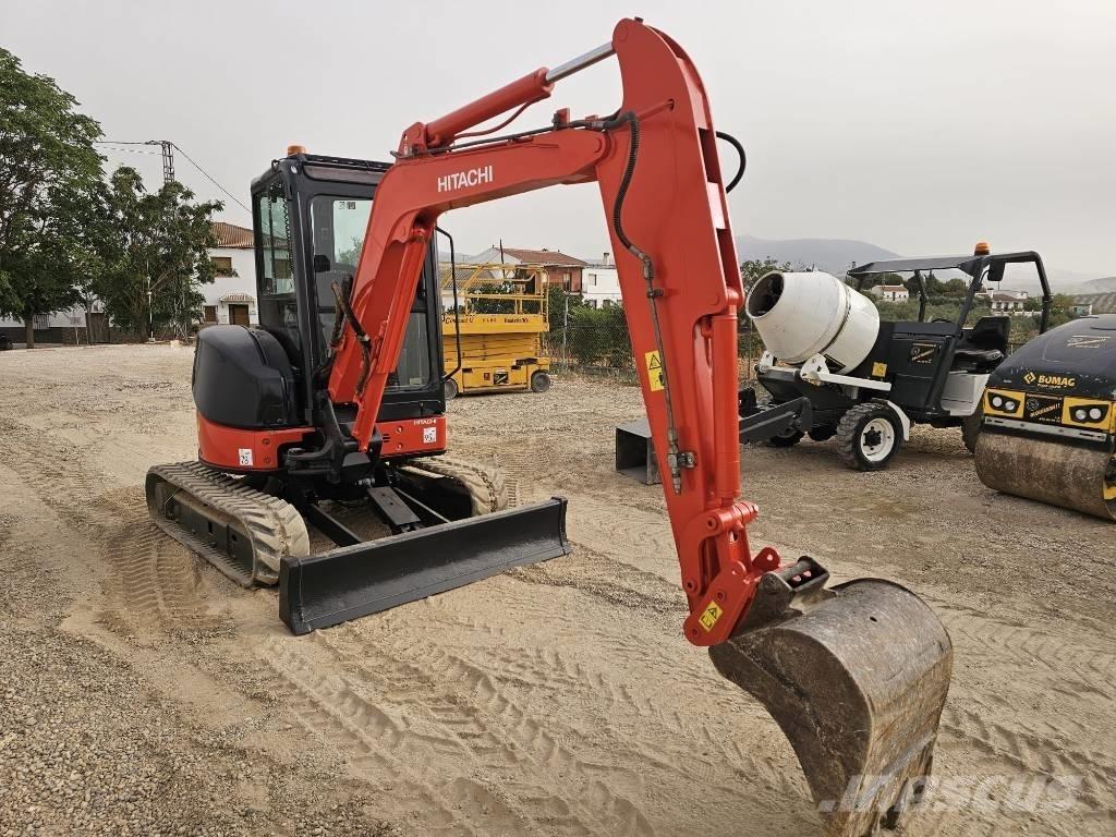 Hitachi ZX 35 U-2 Mini pelle < 7t