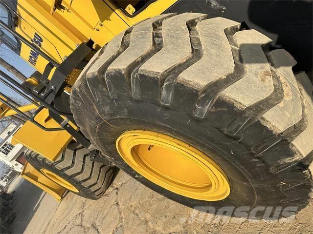 Komatsu WA 380-6 Chargeuse sur pneus