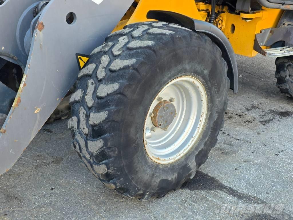 Volvo L 25 B Chargeuse sur pneus