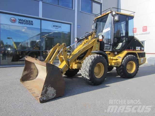 CAT 906 Chargeuse sur pneus